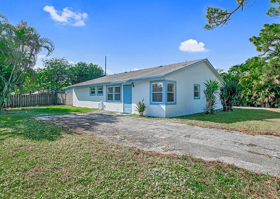 1st image of 4776 Carver Street