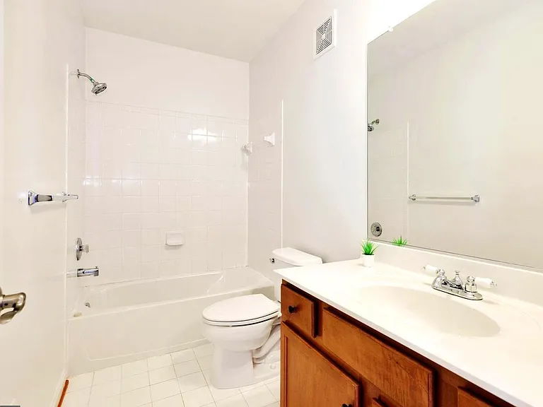 22934 Arora Hills Dr — Photo 7