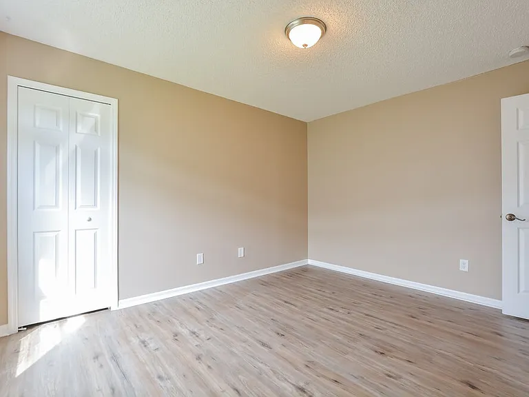 205 Tree Branch Ln — Photo 13