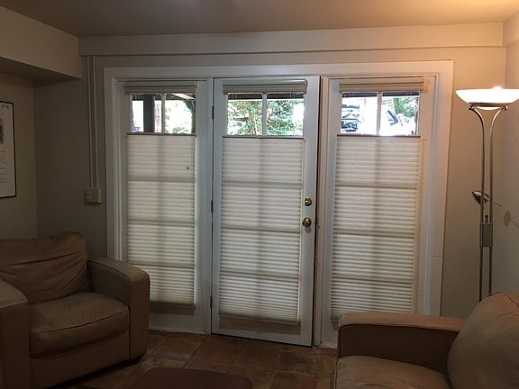 Front door to Apt (enter down steep driveway)