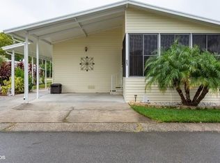 463 Trout Ln, Oldsmar, FL 34677