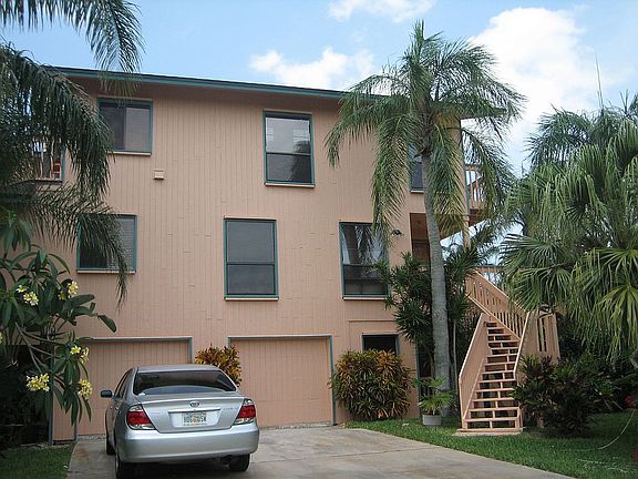 frt of home @ 150 River Dr.