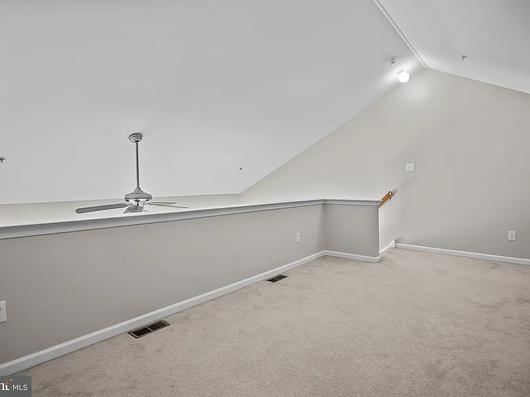 618 Songbird Ct #177 — Photo 13