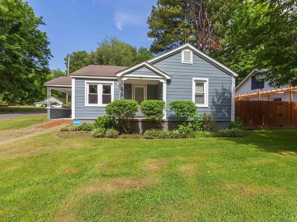 716 S Lexington St, Trenton, TN 38382
