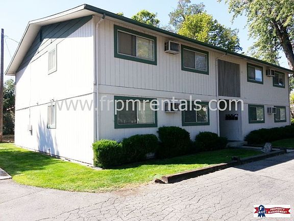 3rd image of 727 W Belmont St #0