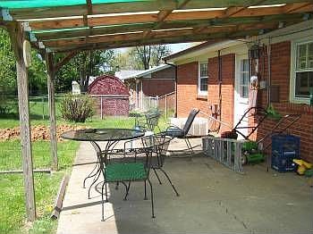 3rd image of 2820 Rockhaven Ave