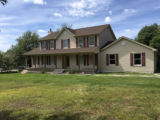 2nd image of 187 Brittany Dr