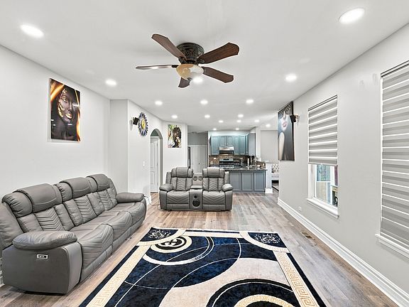 5th image of 2862 Brian Ln