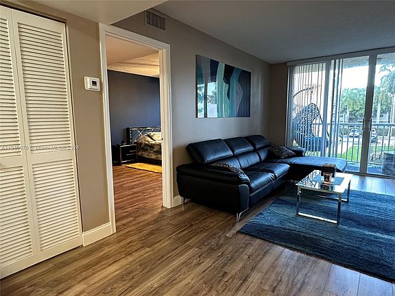 3rd image of 1450 SE 3rd Ave APT 206