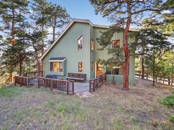 24999 Grandview Avenue, Golden, CO 80401