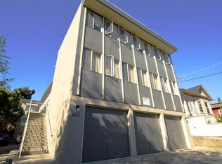 4231 Howe St APT 3, Oakland, CA 94611