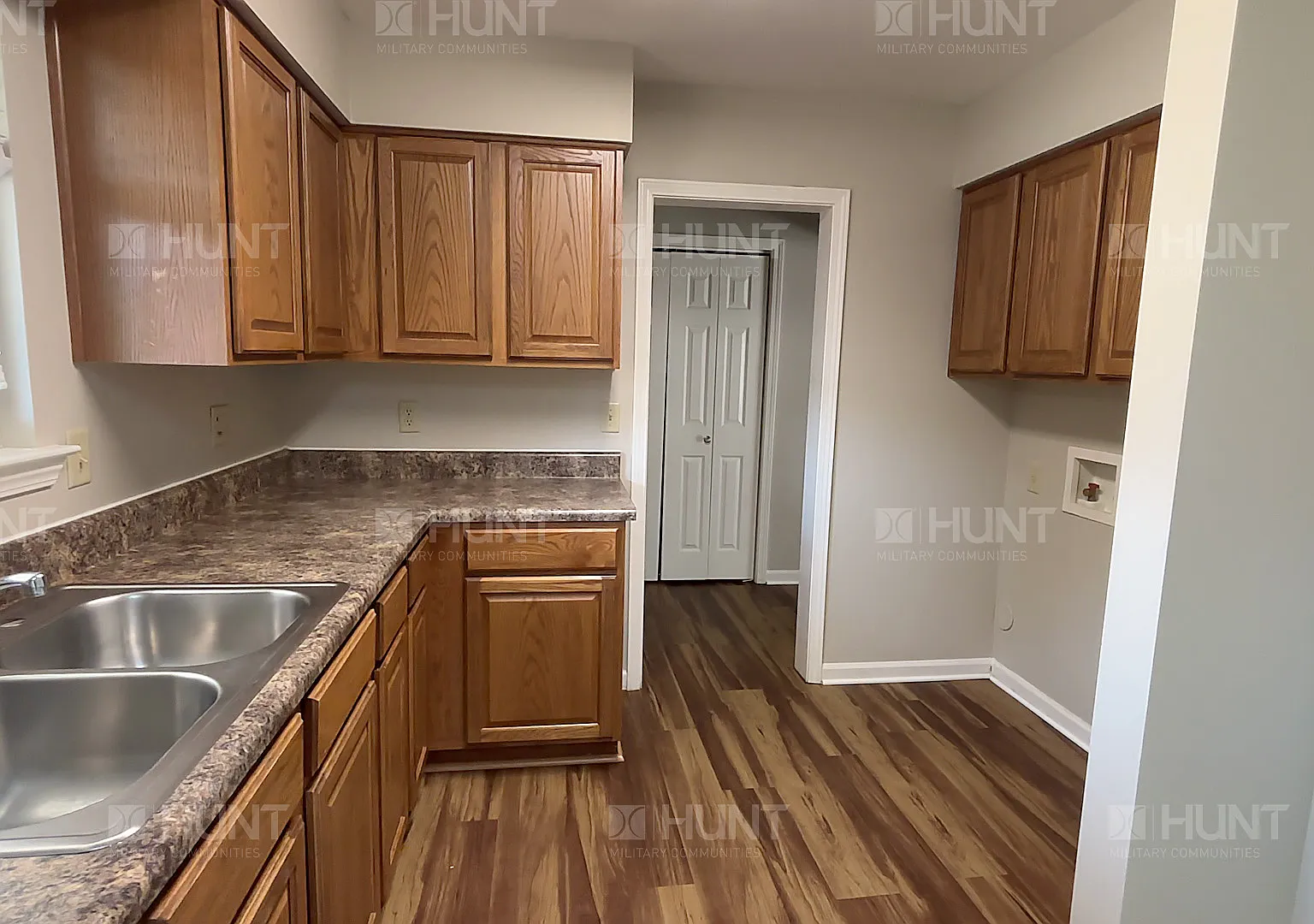 3 bed, 1250 sqft, $1,400 — Photo 3