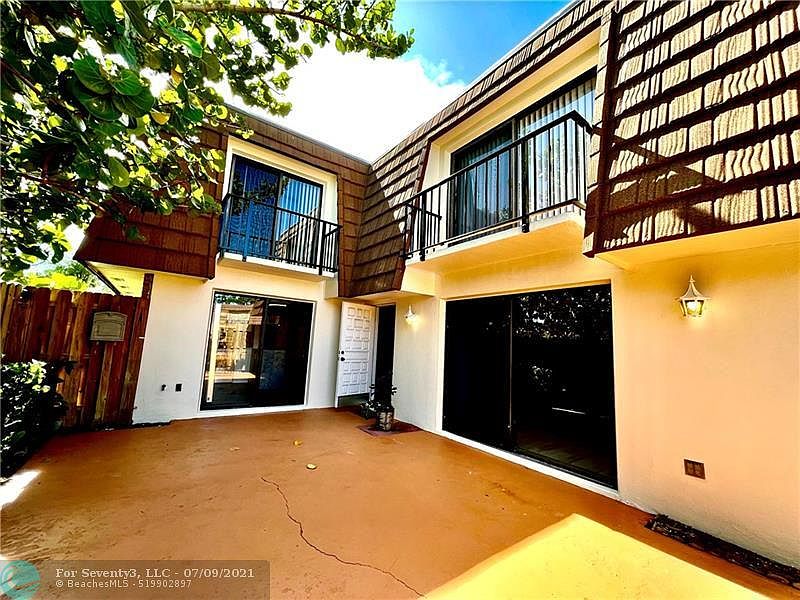 1st image of 1814 Kaileen Cir NE #1814