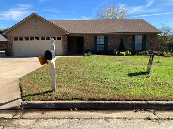 (undisclosed Address), White Hall, AR 71602