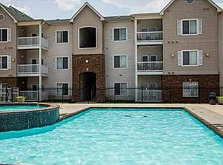2200 Classen Blvd #8113 — Photo 10