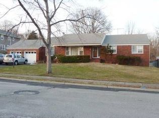 16 McNeile Dr, Parsippany, NJ 07054