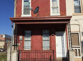 551 Royden St, Camden, NJ 08103