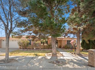 3610 Clancey Ln, Horizon City, TX 79928