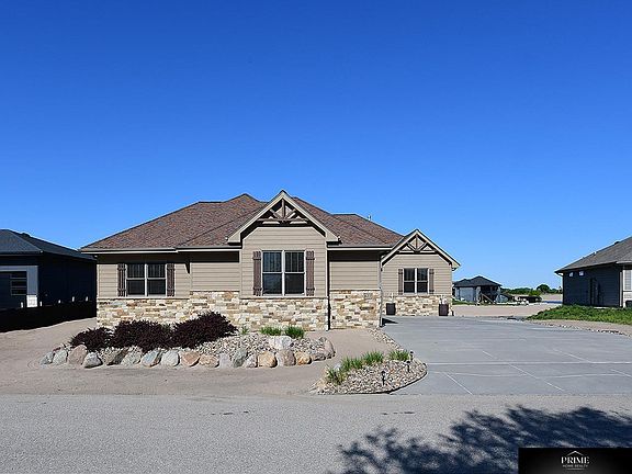 2nd image of 677 Serenity Pointe