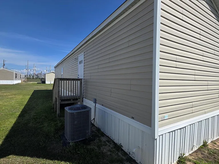 5921 Nadine Rd #M — Photo 2