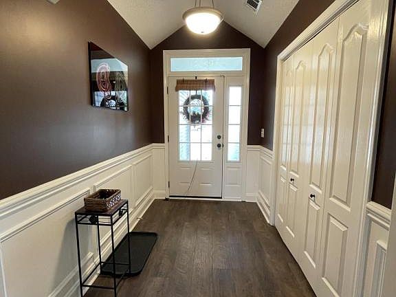 5th image of 119 Blackstone Ct