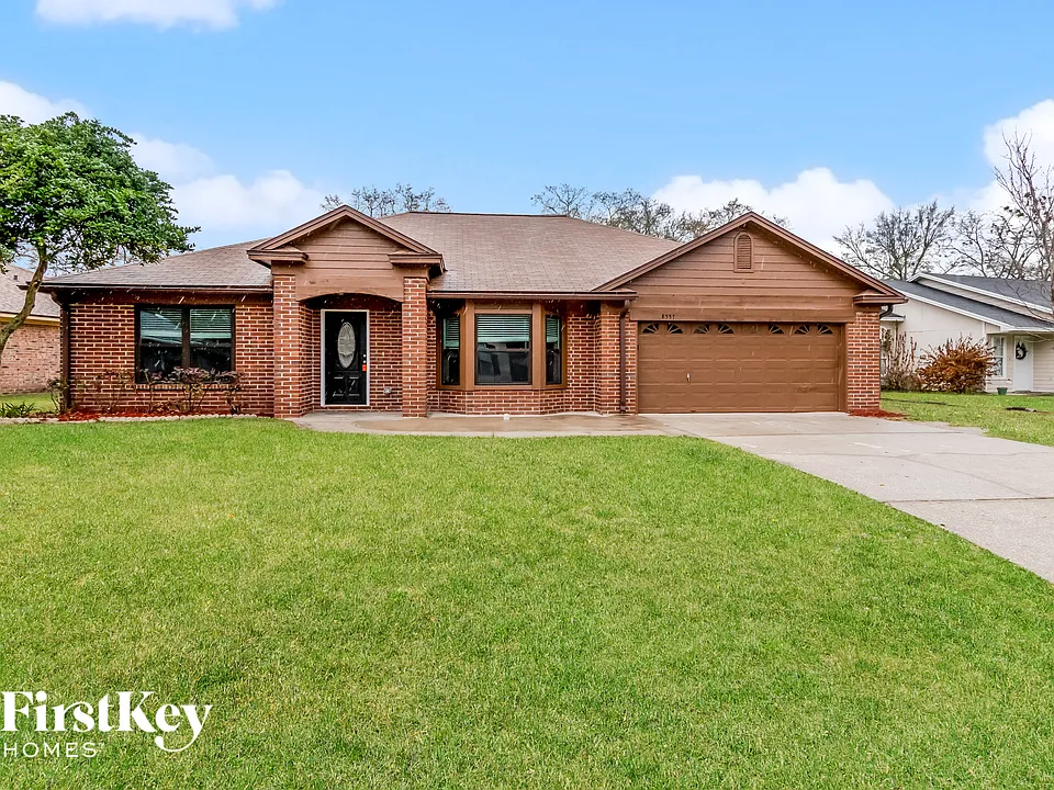 8557 Granpaw Ct