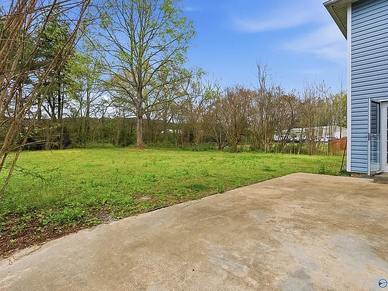 106 Golden Oak Dr — Photo 29