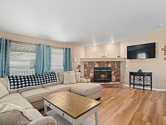 5th image of 2120 Windharp Dr #37