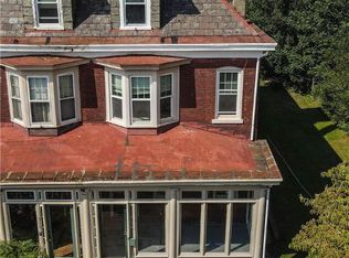 312 N 10th St, Easton, PA 18042