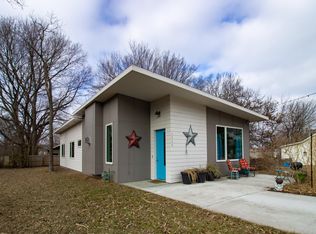 1223 Almira Ave, Lawrence, KS 66044
