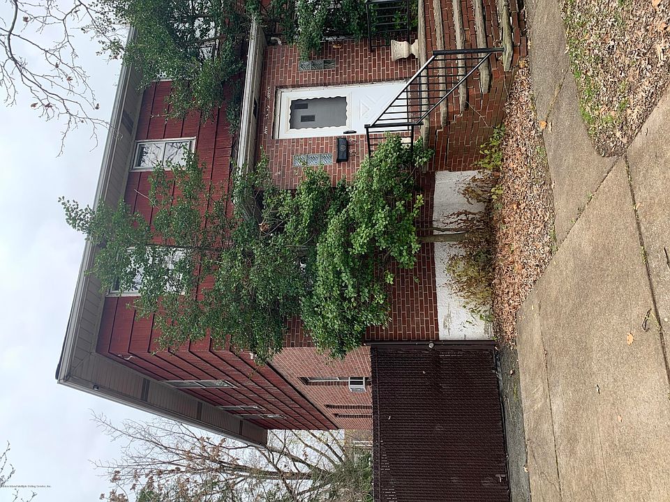 1st image of 597 College Ave