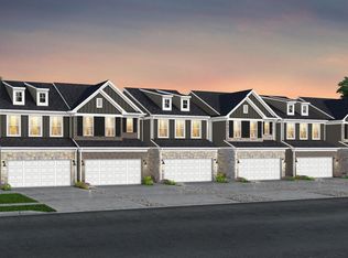 1453 Superior Dr, Milford, MI 48381