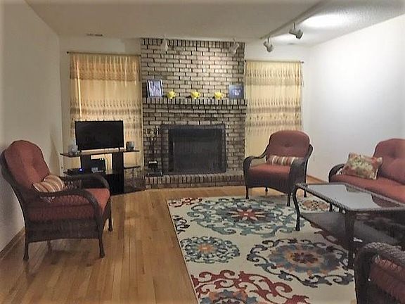 4th image of 308 Willowbrook Dr #308