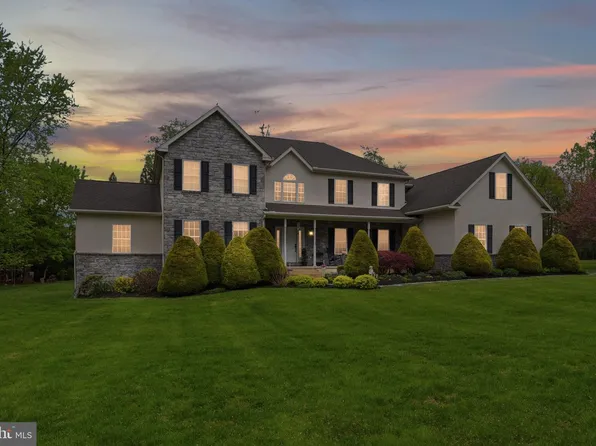 809 Shavertown Rd, Garnet Valley, PA 19060