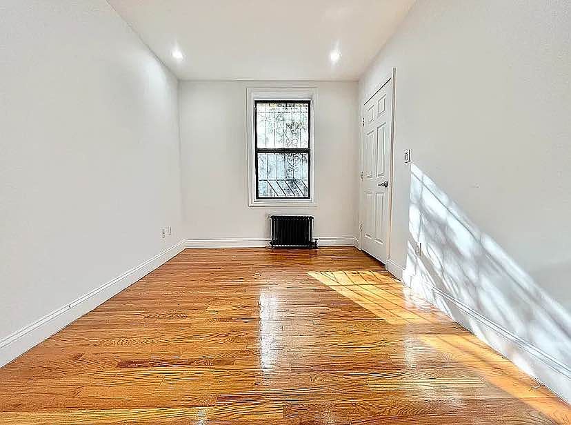 2nd image of 54 Herkimer St #4