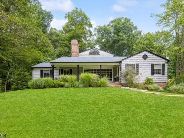 274 Fells Rd, Essex Fells Twp., NJ 07021