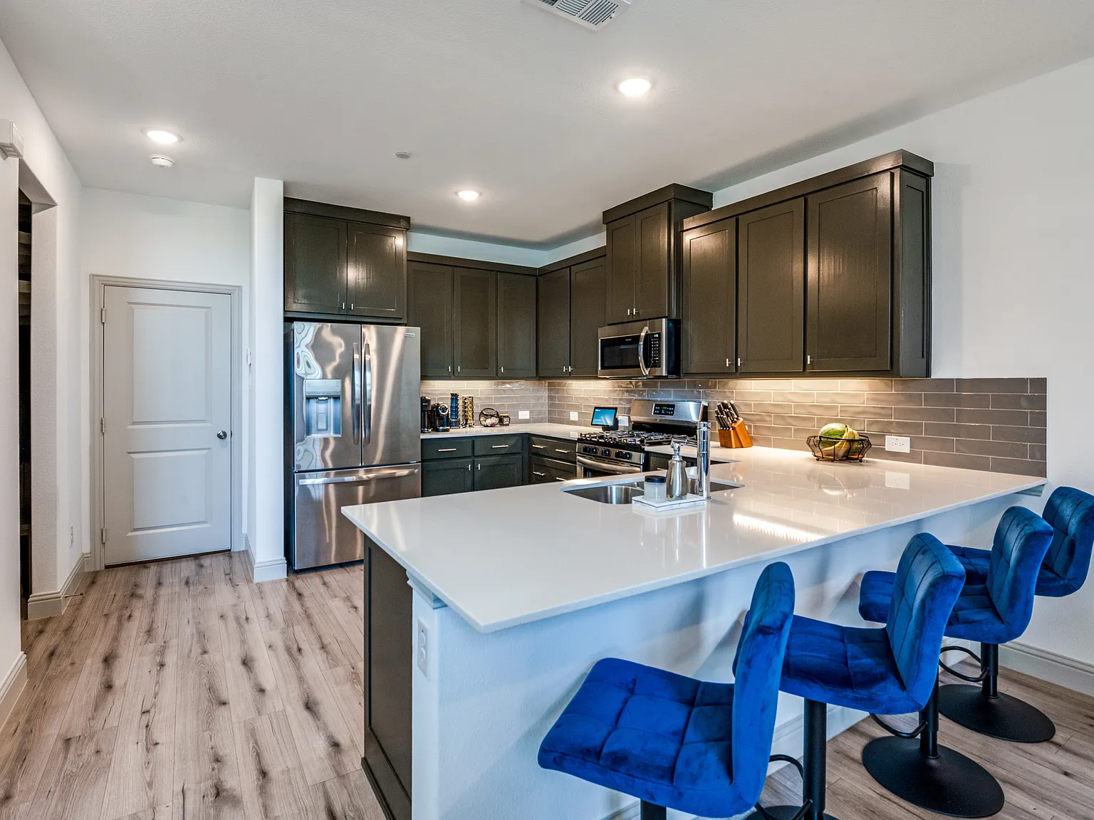 2 bed, 1761 sqft, $1,500 — Photo 4