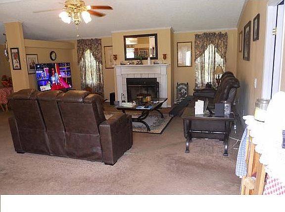 5th image of 5505 Ackley Ln