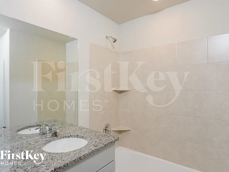 1842 Morse Way — Photo 14