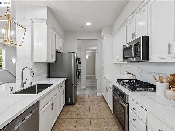 5th image of 3709 Whitworth Dr