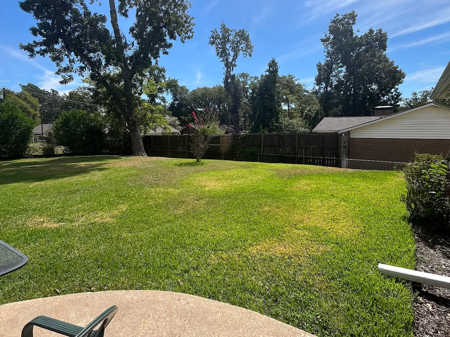 3 bed, 1922 sqft, $2,475 — Photo 3