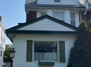 1221 Wakeling St, Philadelphia, PA 19124