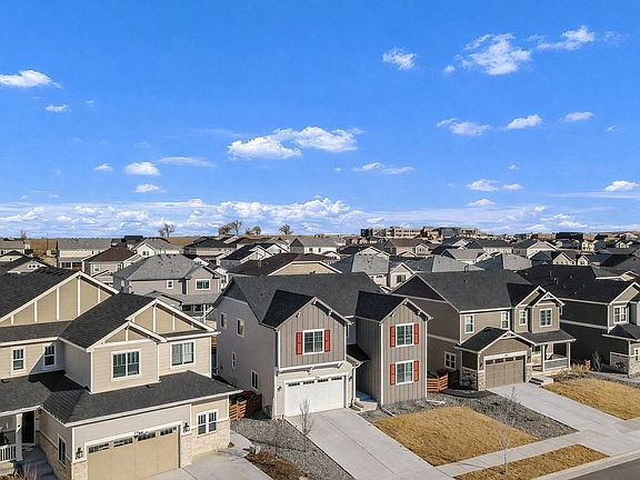 3rd image of 723 Alpine Ridge St