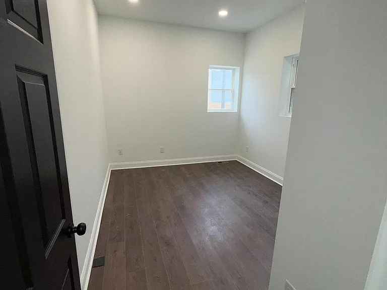 2028 Druid Hill Ave #1 — Photo 14