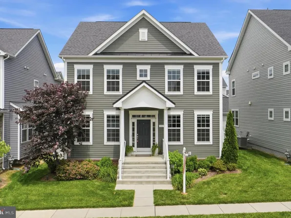 1317 Crampton Pl, Brunswick, MD 21716