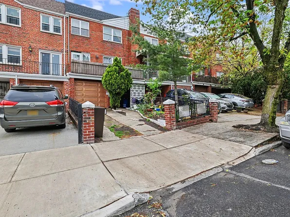 6912 31st Ave, Woodside, NY 11377