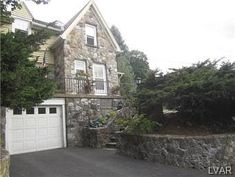 2nd image of 2400 Park Ave