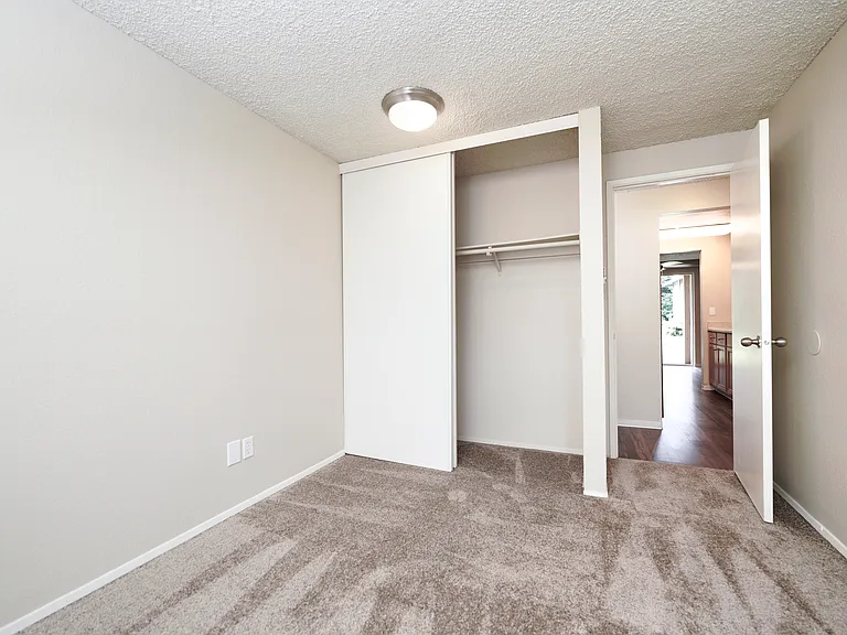 3 Bed 2 Bath Standard - 1,175 Sq Ft 3 Bed 2 Bath Standard - 1,175 Sq Ft
