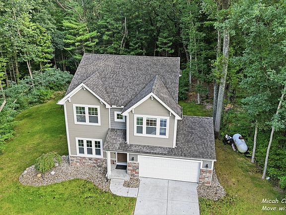 4th image of 3813 Ryan Woods Cir