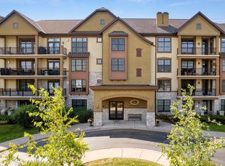 1320 Riverside Ln APT 304, Mendota Heights, MN 55118